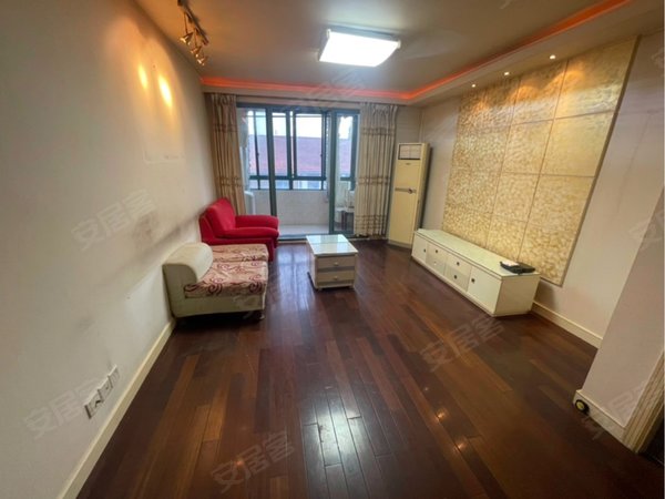 【多图】龙馨嘉园,彭浦租房,龙馨嘉园 2室2厅1卫 电梯房 租客到期