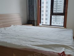 吕梁离石世纪广场盛世君越,,两室一厅一厨一卫,,拎包入住,,,出租房源真实图片