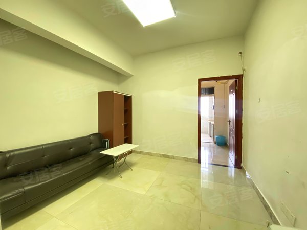 深圳坪山坪山盈富家园燕子岭 比亚迪 精装一房 拎包入住 保税区 荣耀