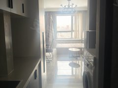 奥莱公寓  恒业广场 南湖假日  图片真实 后改大洗手间