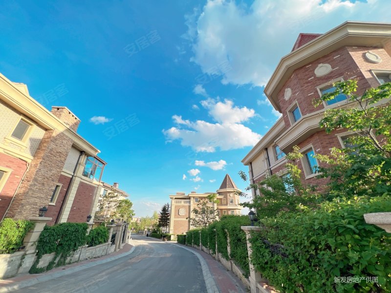 长春房产网>长春二手房>净月二手房>福业广场二手房>御翠园长春>