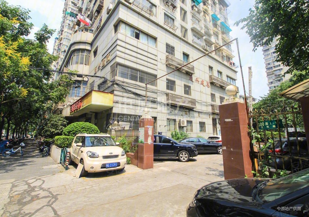 18号地铁口江浦公园 商品住宅商业配套齐全 扲包入住,金鹏花园(东区)