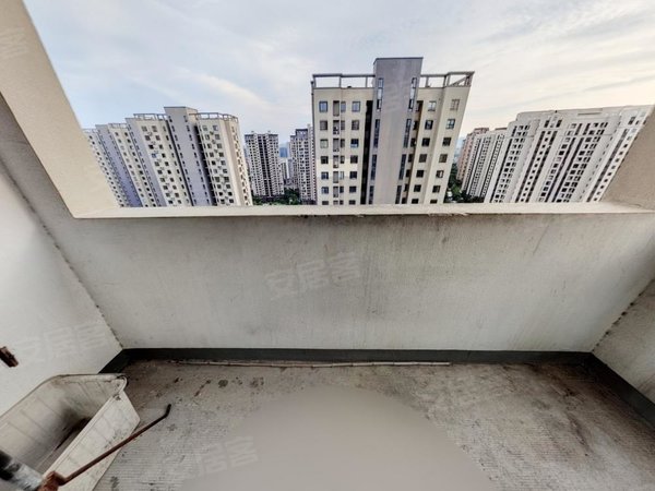 绍兴柯桥柯桥坂湖景园坂湖景园 面积都有 看房方便 看中可聊出租房源