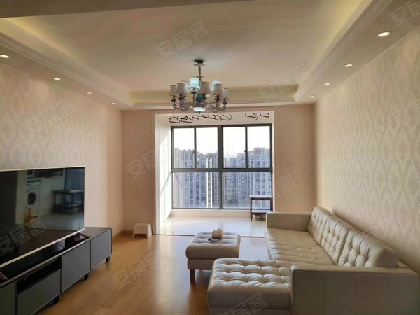 上海杨浦新江湾城戎辉苑大三房,毗邻地铁,精装修全配置,带中央空调,带