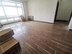 雁塔路心晴雅苑3室一厅两卫出租3500元可可住家