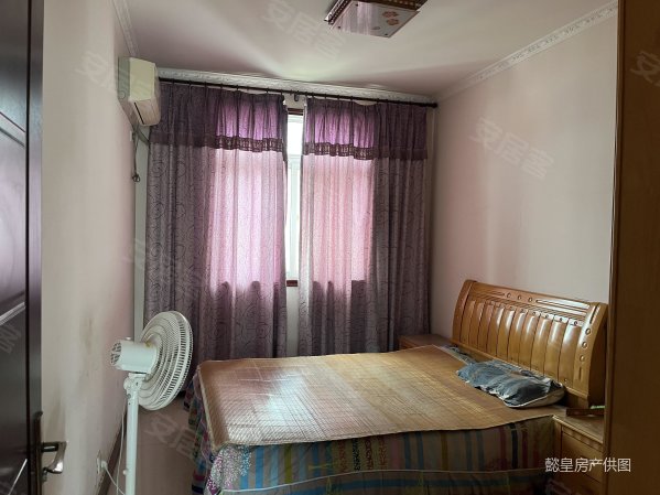 新上4室精装房 状元红路王城高架口 双气 南北通透 随时能看