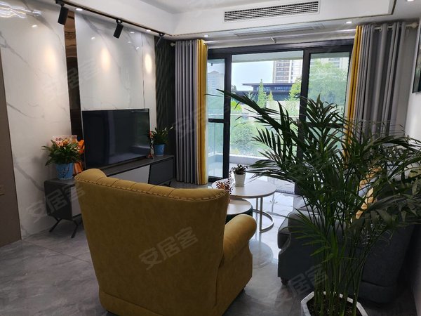 泸州江阳城西西城青云台泸高旁边精装大三室出租,随时看房出租房源