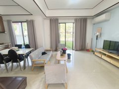 佛山高明杨和（无，，中，，，介）鹭湖景区别墅，花园安静配套齐全拎包入住出租房源真实图片