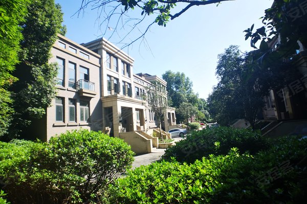 好不好_中介房产经纪人:黄晓东对美城悦荣府(别墅)的评价-成都安居客