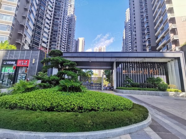 南宁青秀凤岭南保利领秀前城青秀郡业主自住装修  凤岭南  保利领秀