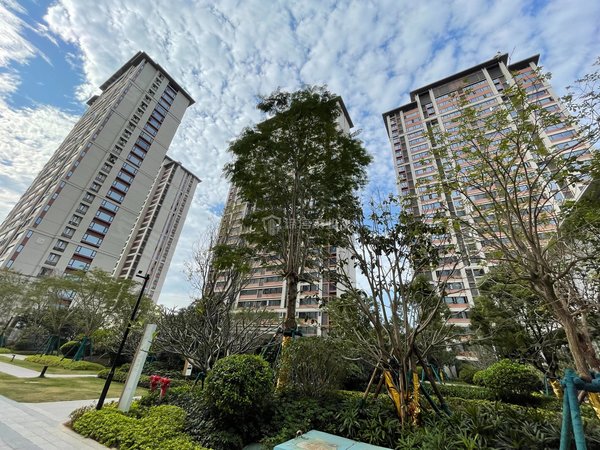 泉州丰泽北峰保利天汇西湖保利天汇 次新小区电梯3房2卫 封闭式花园