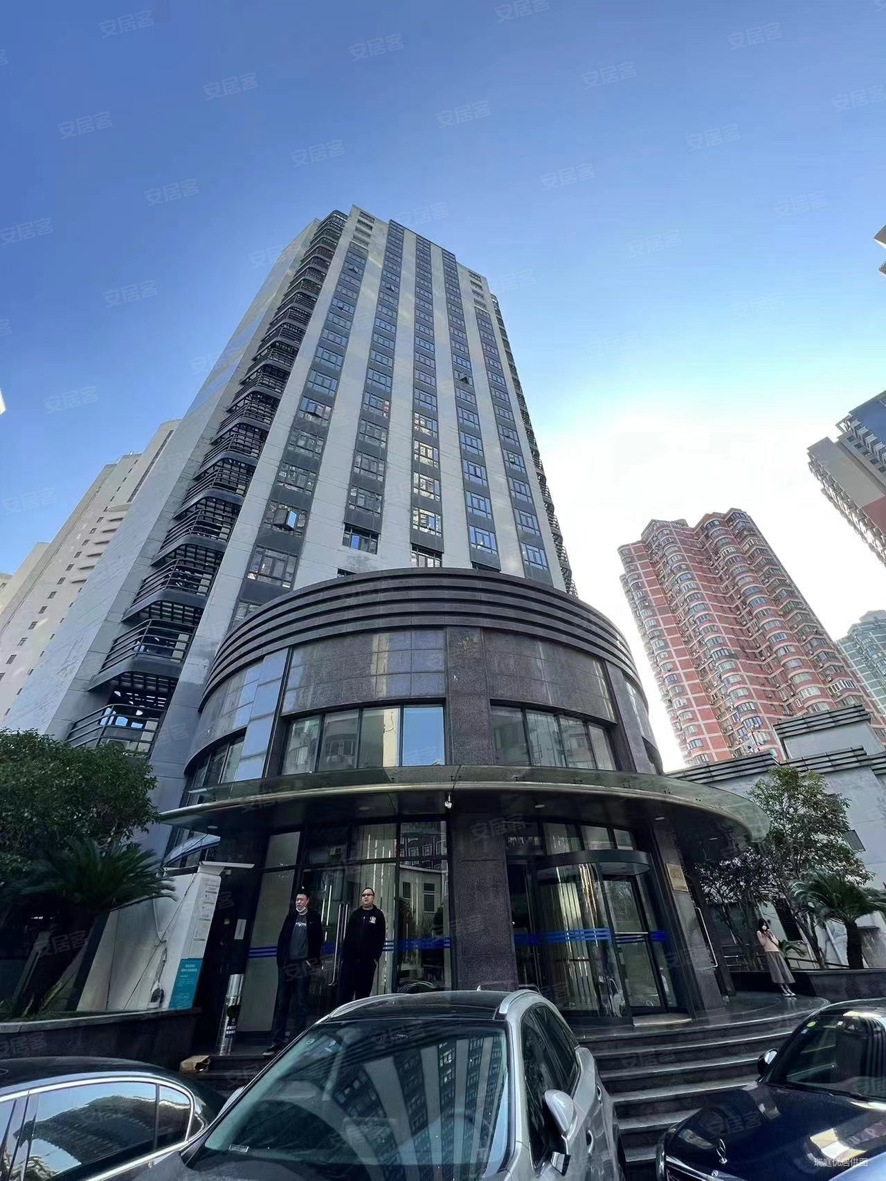 荣科大厦3室2厅1卫95㎡南北608万