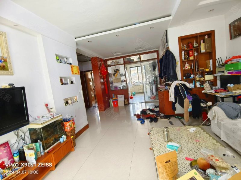 名门世家3楼精装修二居116万