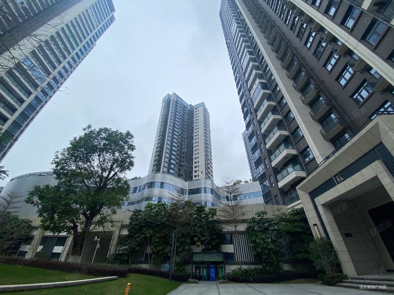 惠州房产网>惠州二手房>惠城二手房>金山湖二手房>隆生金山湖中心>