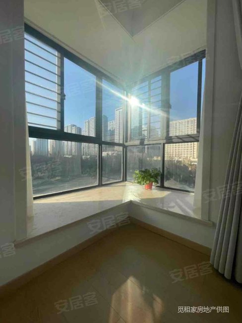 西工大融侨馨苑 全新精装两居室 拎包入住,融侨馨苑(东区)二手房,110