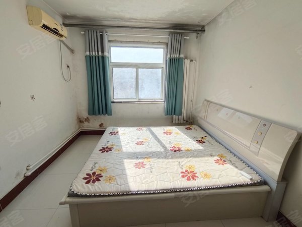 天津大港胜利街三春里出租，三春里3楼精装修一室一厅900家电家具齐全有钥匙出租房源真实图片