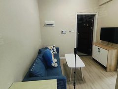 荆州沙市江津路青年公馆一室一厅精装修里 拎包入住，出租房源真实图片