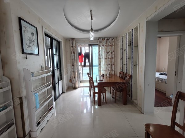 世纪广场租房,国际华城(125幢) 精装3房2卫 带车位,袍江租房-绍兴58