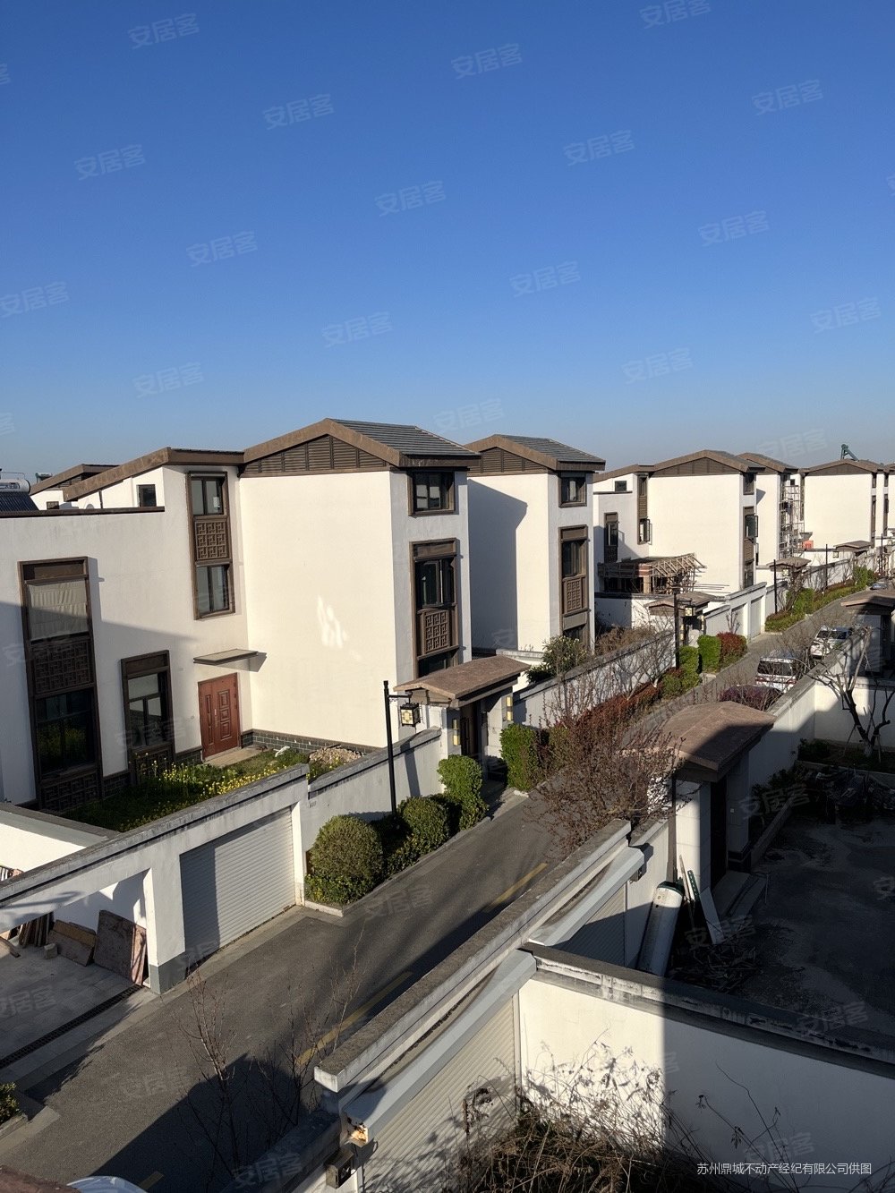中梁独墅御湖4室2厅2卫128㎡南680万