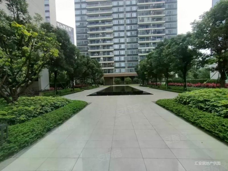 中海悦林熙岸 带车位 采光好 业主急售 看房方便 拎包入住