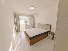 北京丰台刘家窑东铁营 横一条 中间楼层 南北两居 随时可看 拎包住！可月付出租房源真实图片