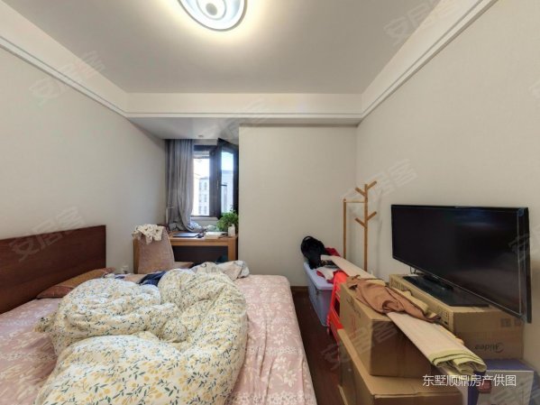 银城东岳府 次新房 带露台 顶跃 电梯房 南北通透 精装好房