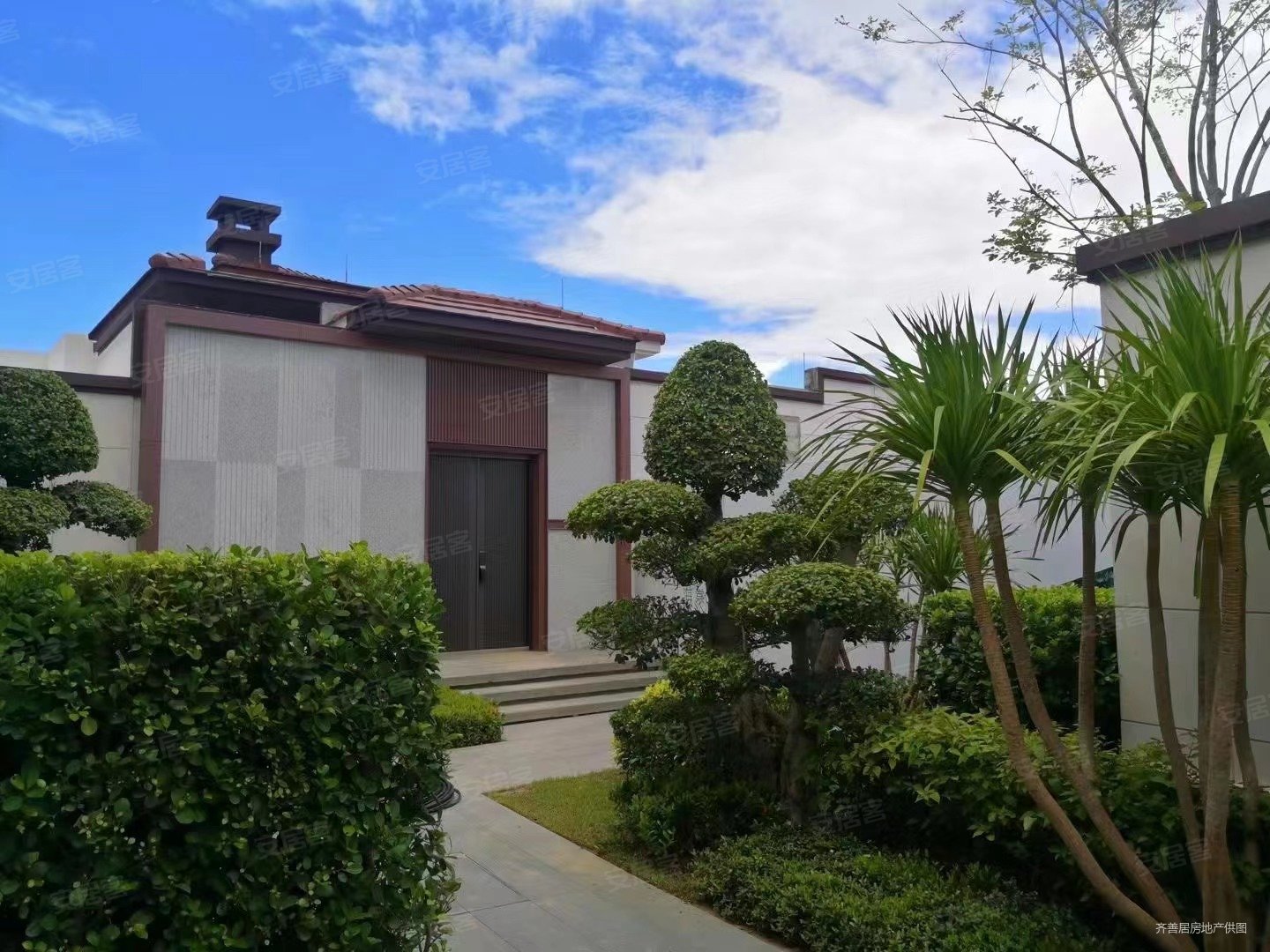 检漏仅一套,清退特价,海棠湾独栋四合院别墅,3o1旁花园泳池,保利海棠