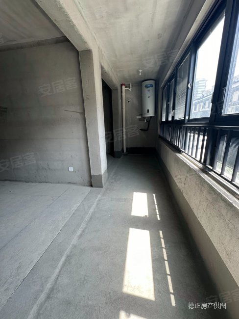 金鹏东方印南区洋房直降10万现价75万134平4室双卫