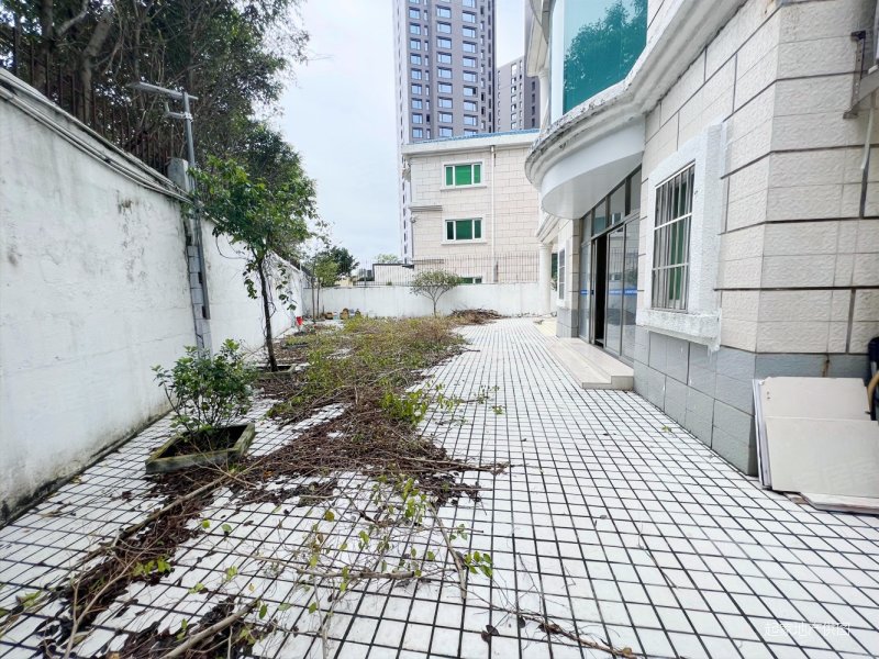 珠海度假村瑞达别墅 高绿化 低密度社区 南北通透 交通便捷