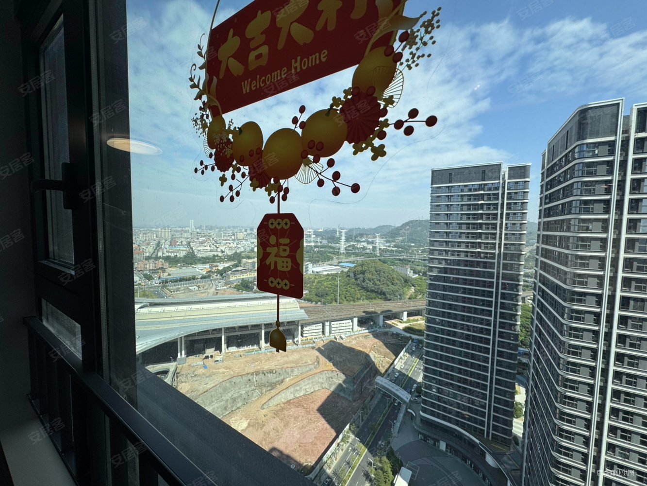 保利时区(商住楼)3室2厅2卫80㎡东南80万