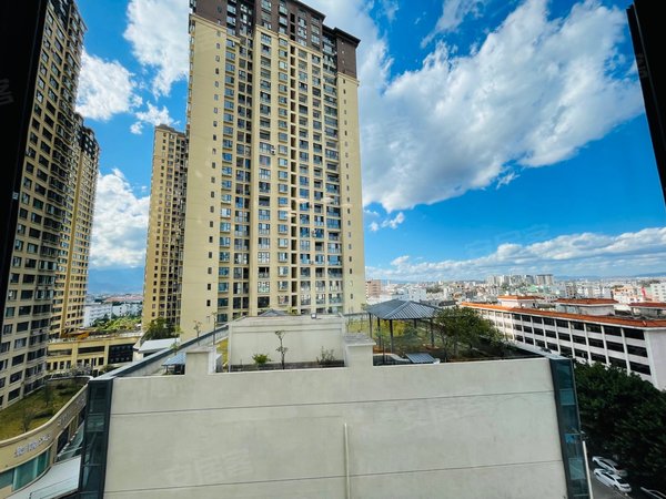 红河蒙自文澜镇七彩滇南第壹城七彩滇南第一城精装单身公寓带空调家具