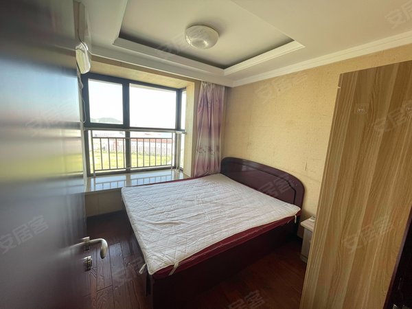 青岛黄岛薛家岛海尔山海湾业主急租 三台空调 近地铁 好楼层 周边设施