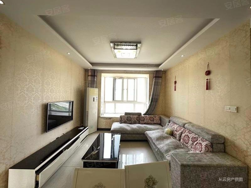 冠城大通蓝郡4室2厅1卫102.91㎡南北83.5万