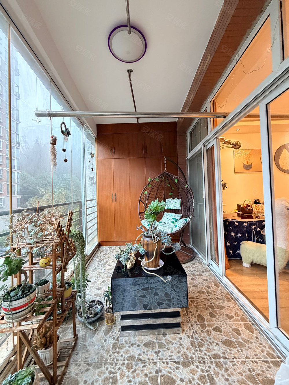 景新花园3室2厅2卫132.71㎡东南58.8万