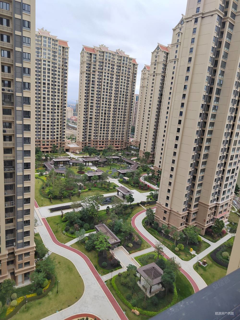 台商区海湾国际湖景视野复式楼层3层2厅推窗即景