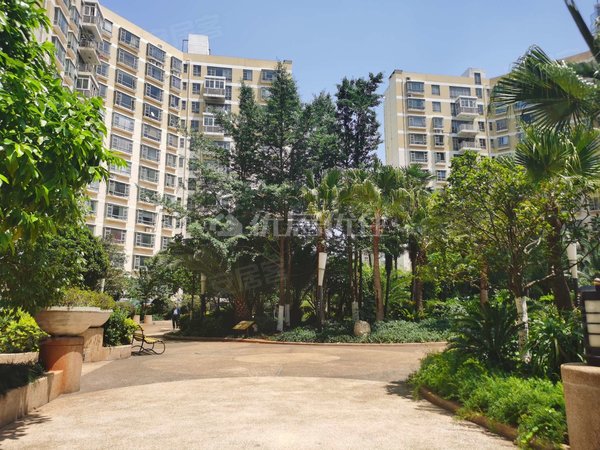 昆明官渡国贸中心银海雅苑国贸中心关上银海雅苑带家具家电看房有钥匙