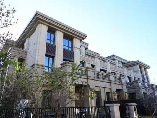 眀厨明卫 精装修全齐三居 亦庄中海墅中高楼层视野好出租房源真实图片