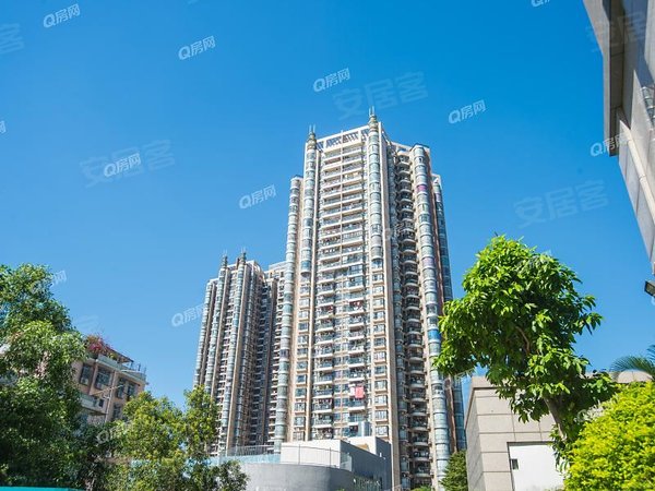 深圳布吉下水径阳光花园阳光花园 电梯3室2厅房 精装修 家电齐全出租