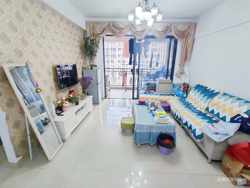 厦门房产网>厦门二手房>同安二手房>工业集中区二手房>新景城市天骄