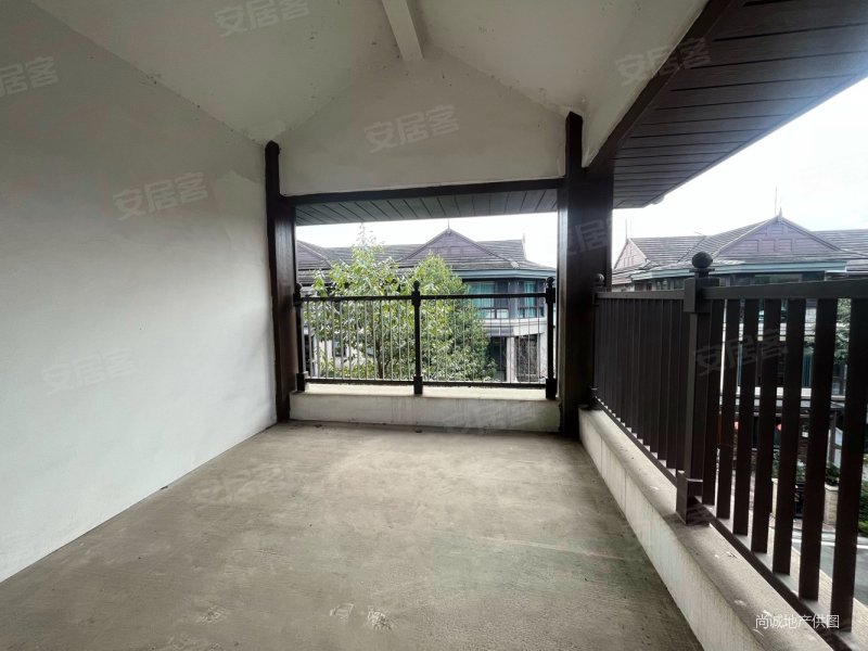 明宇豪雅青城别墅