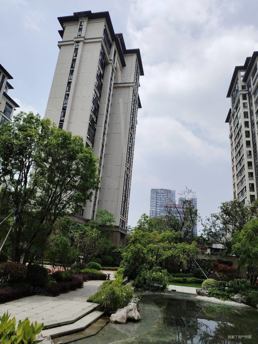 福州房产网>福州二手房>晋安二手房>东二环二手房>榕发观湖郡>1000