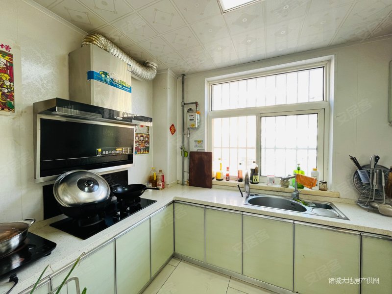 降价急售495万龙都新苑南客厅南北通透好楼层