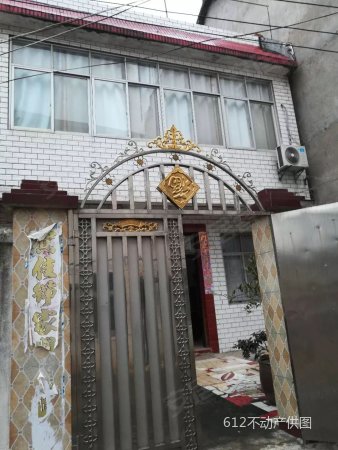 东城明珠附近 精装单门独户 送家具家电 小车出进方便随时看