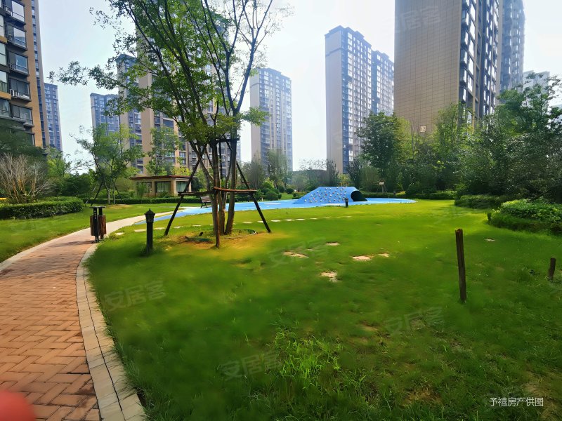 诚心出售 看房方便,广电天韵二手房,300万,3室2厅,2卫,139平米-郑州