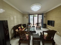 深圳龙岗坂田实拍银湖山下万科第五园 徽派建筑 私家车位 适合设计抖音直播出租房源真实图片