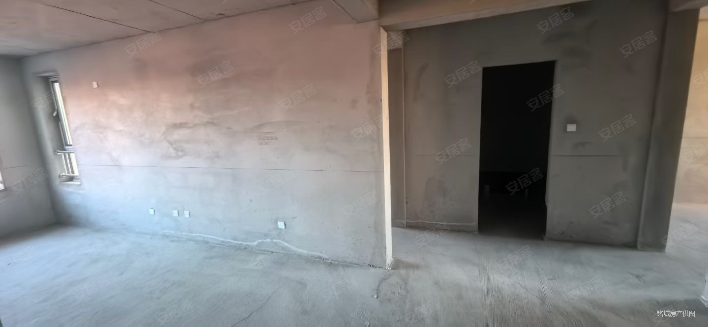 方悦名都3室2厅1卫141㎡南北70.5万