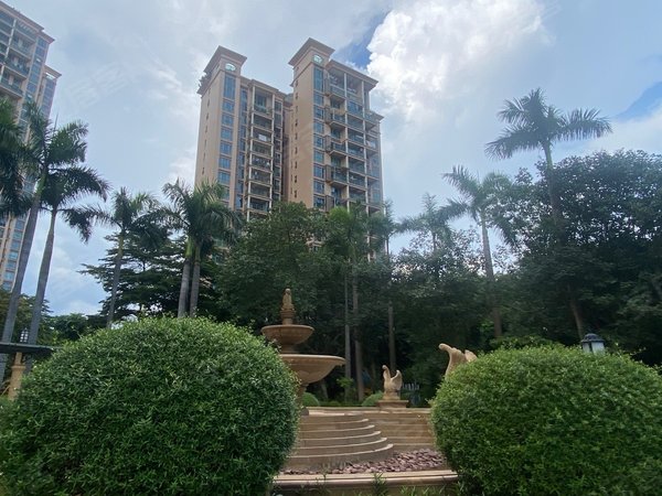 深圳宝安沙井鸿荣源禧园沙井地铁口6房2厅2卫双阳台出租房源真实图片