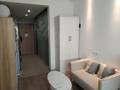 西安新城韩森寨公园南路地铁口 出租  一室开间 家具全新出租房源真实图片