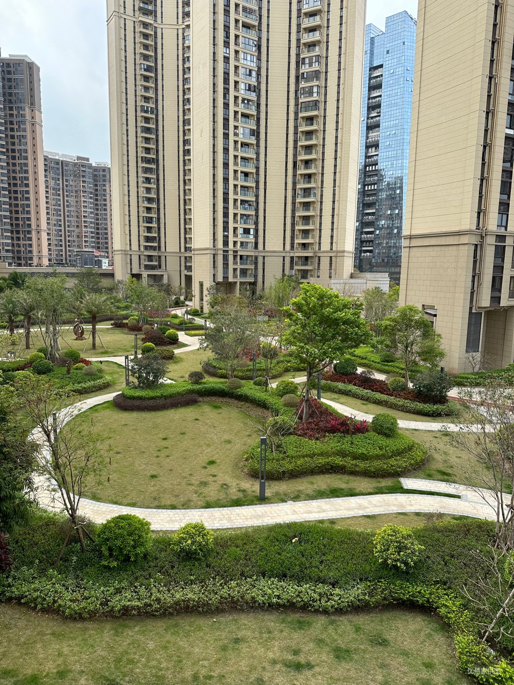 仲恺隆生花园一区好房源两梯三户南北通双阳台园林大出行方便