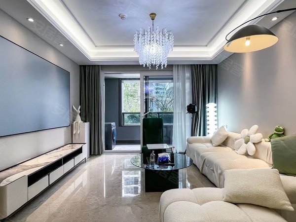 城西宝龙广场红泰小区开元小区跨湖家园人民医院高铁站国会金殿,诸暨